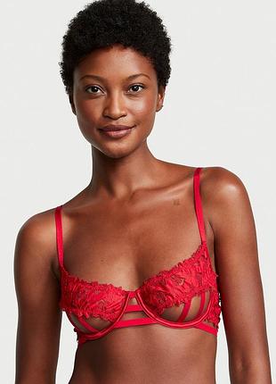 Бюстгальтер victoria's secret c цветочной аппликацией