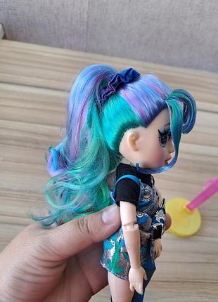 Лялька rainbow high junior holly de'vious
холле де’виус 5