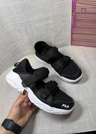 Літні кросівки на липучках сандалі fila ray sandal