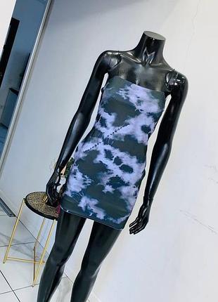 Мини-платье topshop petite с принтом (р. uk 8 / eu 36)