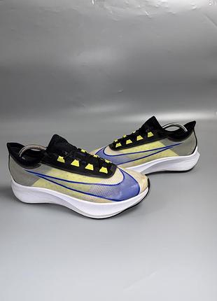 Кросівки nike zoom fly 3 . розмір 44 устілка 28 см , ідеальний стан