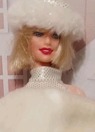 Barbie holiday excitement 2001