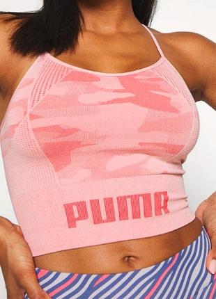 Спортивный топ puma evoknit crop top
