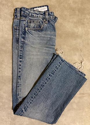 Жіночі джинси в хорошому стані від фірми zara