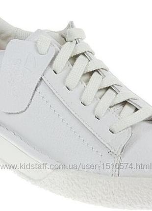 Р. 35.5 clarks кожаные кроссовки оригинал