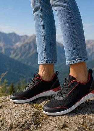 Р.37, 37.5, 39 clarks женские кроссовки оригинал