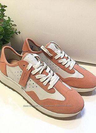 Р.37,38,39 clarks женские кожаные кроссовки оригинал