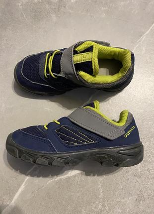 Дитячі кросівки quechua decathlon mh100