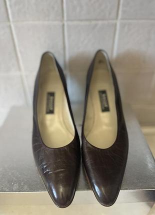 Туфлі р.37 bally