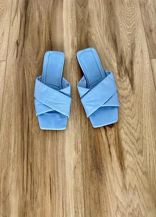 Шльопнці zara