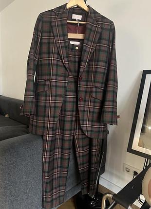 Костюм the coat