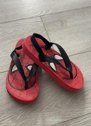 Вʼєтнамки  “marvel” 27-28 розмір (16,5 см)