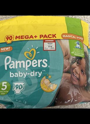 Pampers 65 шт.  5 розмір (11-23 кг)