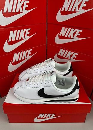 Nike cortez m white black