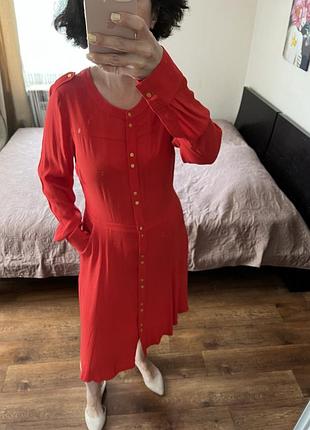 Эффектное красное платье из вискозы boden m
