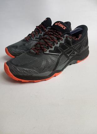 Кросівки asics