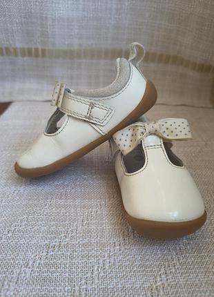 Clarks черевички для манюньки