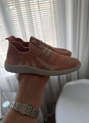 Кросівки 👟 для дівчинки
