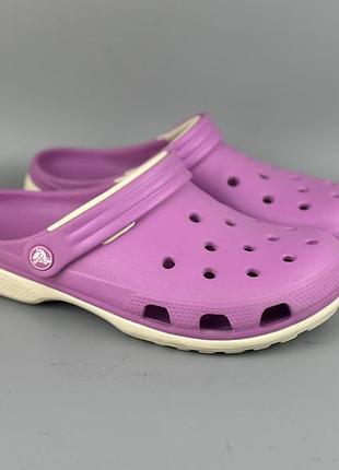 Шльопанці crocs