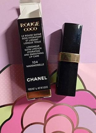 Сатинова помада для губ 104 mademoiselle chanel rouge coco