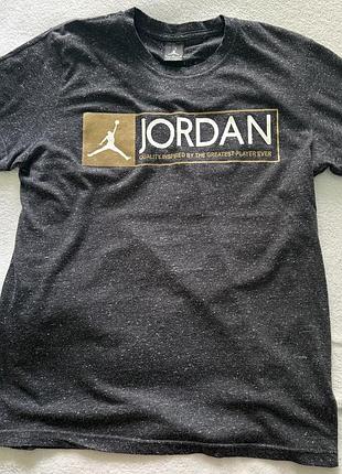 Футболка чоловіча jordan