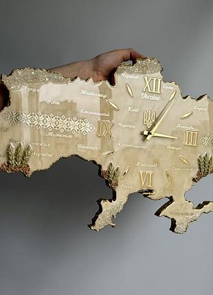 Часы настенные из эпоксидной смолы "карта украины" 50x32 см
