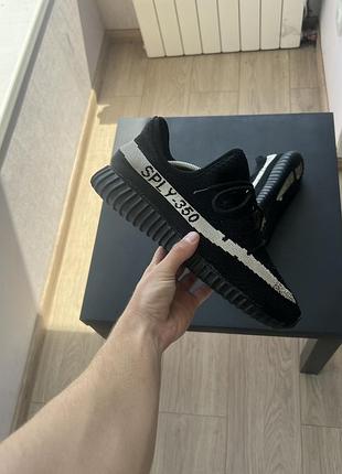 Кросівки adidas