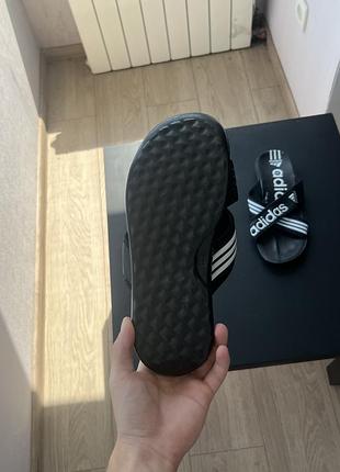 Тапки adidas 6