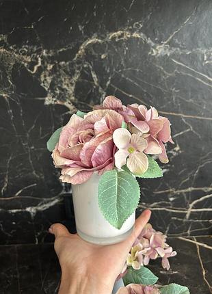 Три вази зі штучними квітами “flourish – vintage flowers in vase”