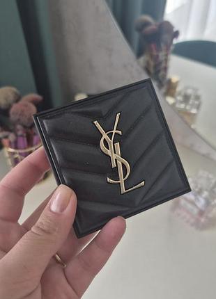 Продам пудру yves saint laurent