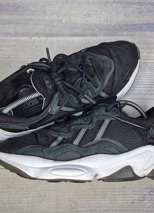 Кроссовки adidas ozweego
