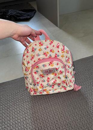 Рюкзак портфель водонепроникний cath kidston в квитковий принт для дівчинки дитячий