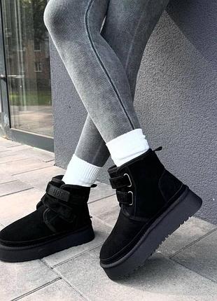 Жіночі угги ugg замшеві на липучках чорні 38