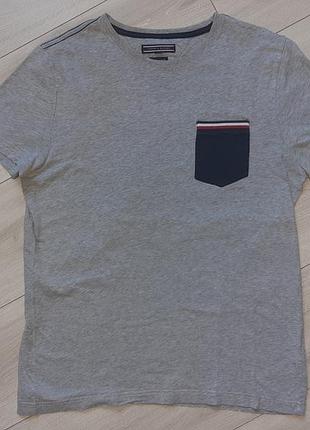 Tommy hilfiger ''m'' чоловіча футболка
