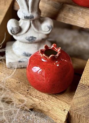 Ваза порцелянова pomegranate 9*9*8см бордова