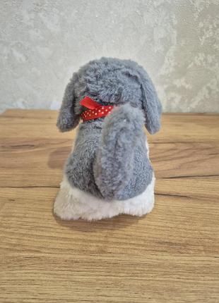 Игрушка собака на батарейках двигается 3