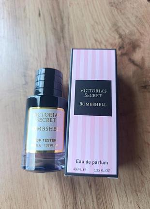 Viktoria secret bombshell