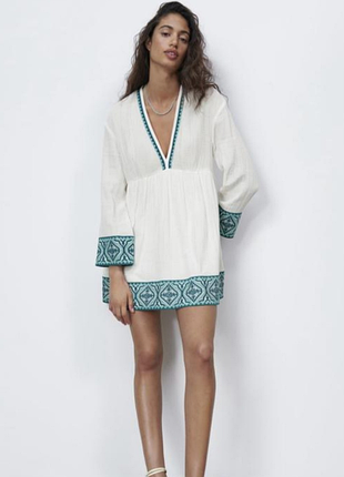 Муслиновое платье zara с вышивкой