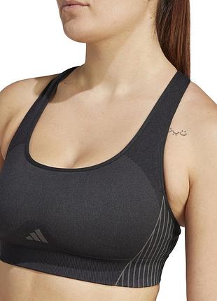 Черный спортивный топ бюстгальтер adidas performance aeroknit с легким уровнем поддержки