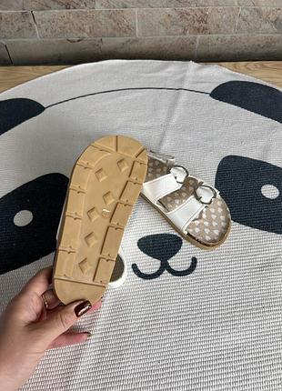 Сандалі matalan 7