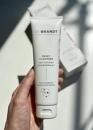 Очищувальний гель для обличчя з саліциловою кислотою dr brandt reset cleanser