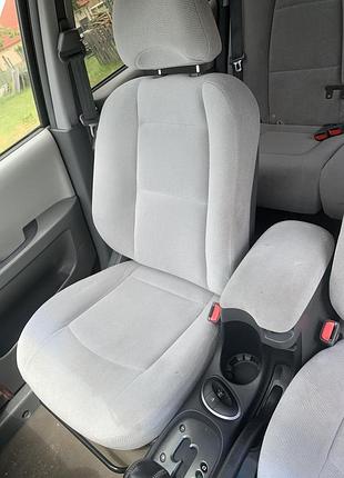 Сидіння переднє праве (пасажира) hyundai santafe 1 велюр