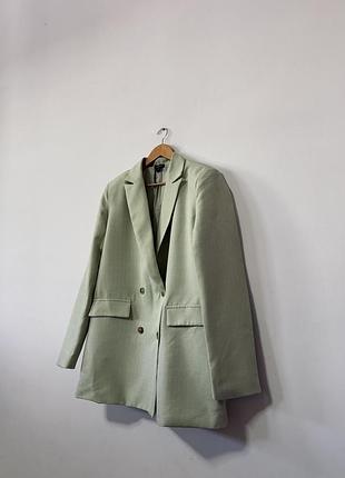 Подовжений піджак boohoo🌿