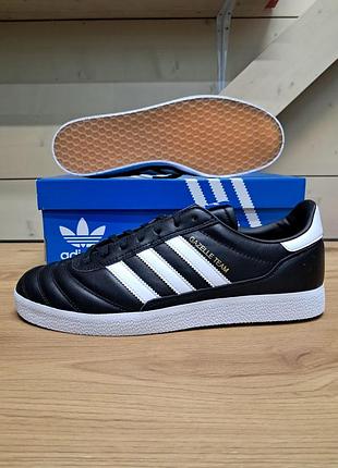 Оригинальные кожаные кроссовки adidas gazelle team / ii0004