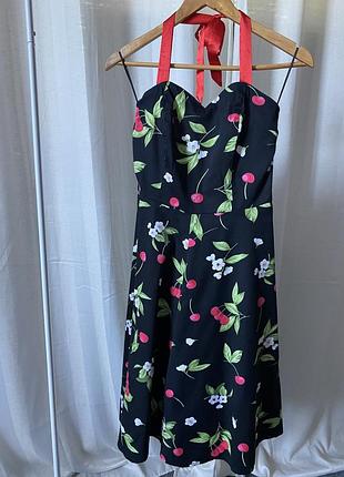 Винтажное ретро платье в принт вишенки queen of holloway halter pin-up cherry