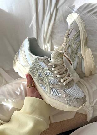 Жіночі кросівки asics gel 1130 beige