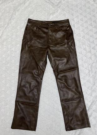Лаковані штани із еко-шкіри zara 38 р. коричневі m