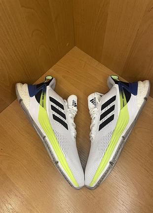 Кросівки adidas response super