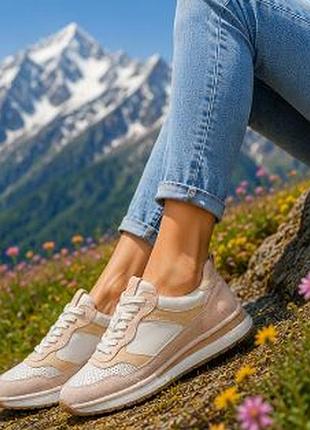Р.37 clarks жіночі шкіряні кросівки оригінал