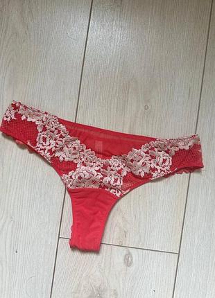 Гарні трусики від intimissimi